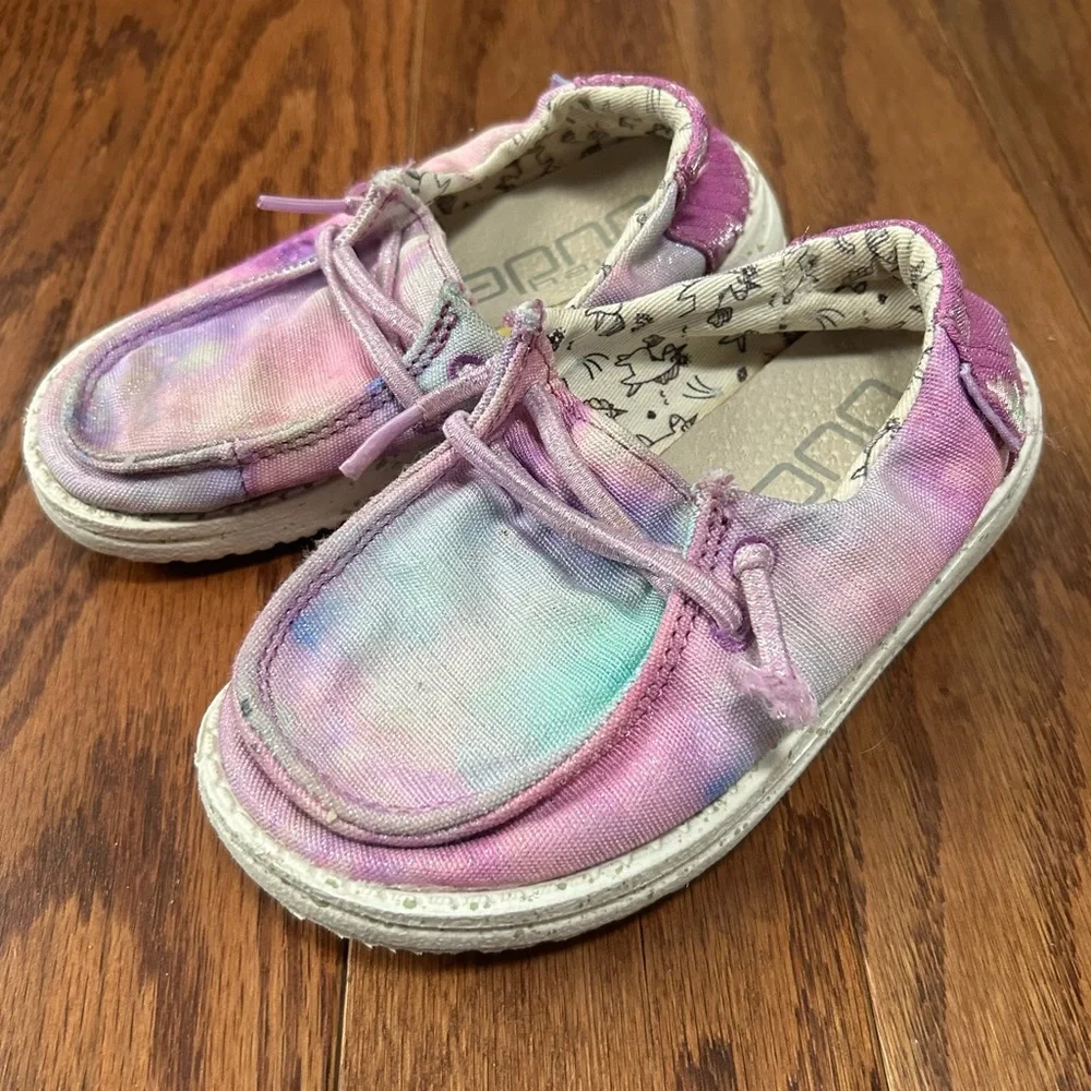 Hey Dude Toddler Wendy Sparkle Unicorn Dreamer Tie-Dye Slip-On Shoes size 8